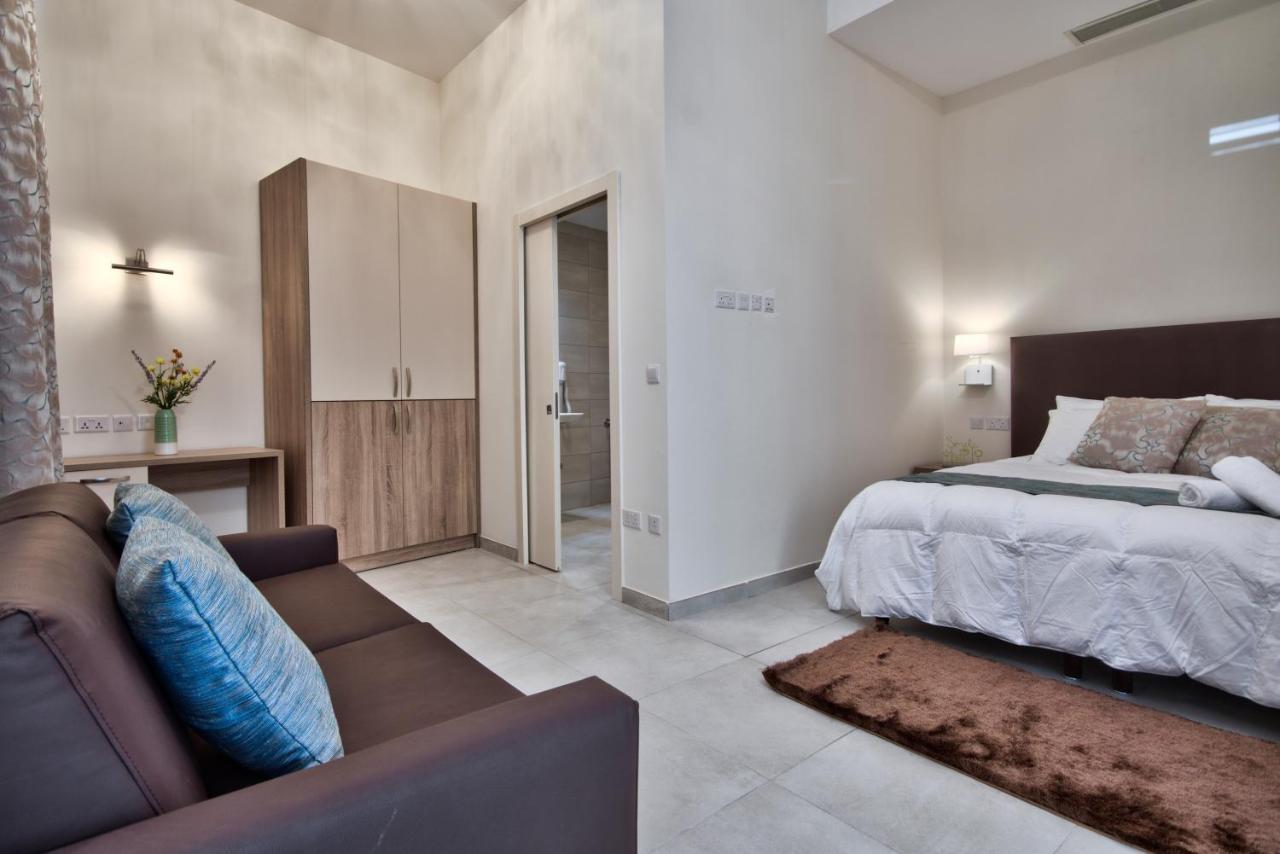 The Suites – Piazza Kirkop Esterno foto